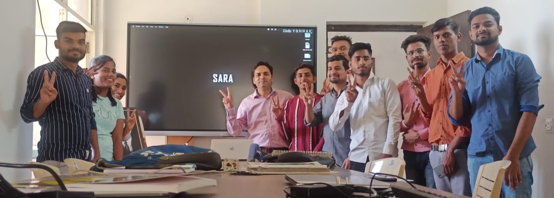 First batch data science students at SARA.